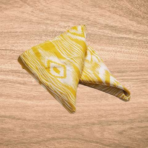 Yellow and White Two-Sided Napkin 4pc Set